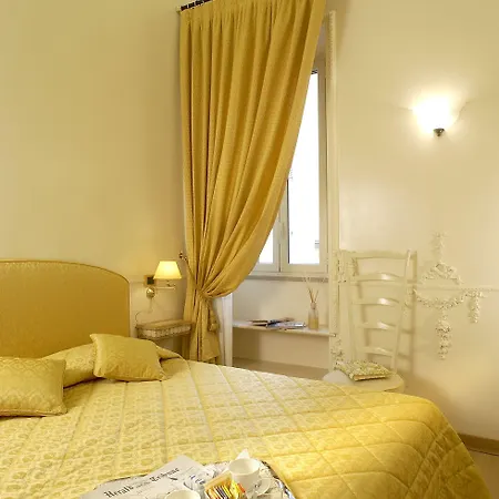Pensjonat Suites Rome 4*