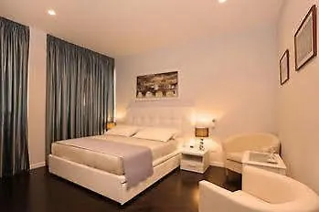 Suites Rome רומא