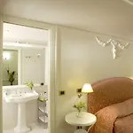 Suites Rome 4* Rom
