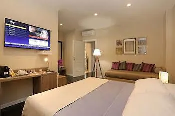 Suites Rome Casa de hóspedes 4*